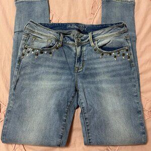 Bullhead Black 2000s Y2K Studded Pocket Low Rise Skinniest Skinny Jeans.